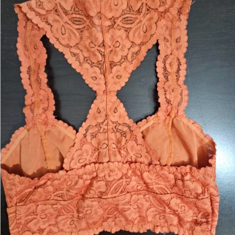 Elegant Lace Bralette in Orange - Picture 2 of 2